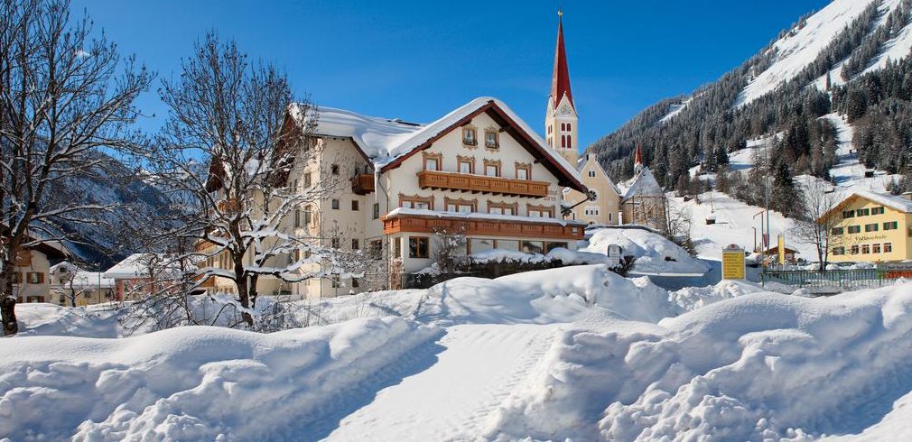Holzgau Gasthof-Baren