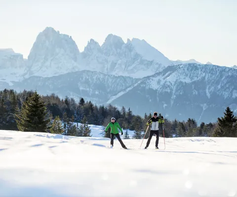 klausen-villanderer-alm-winter-langlaufen-alex-filz